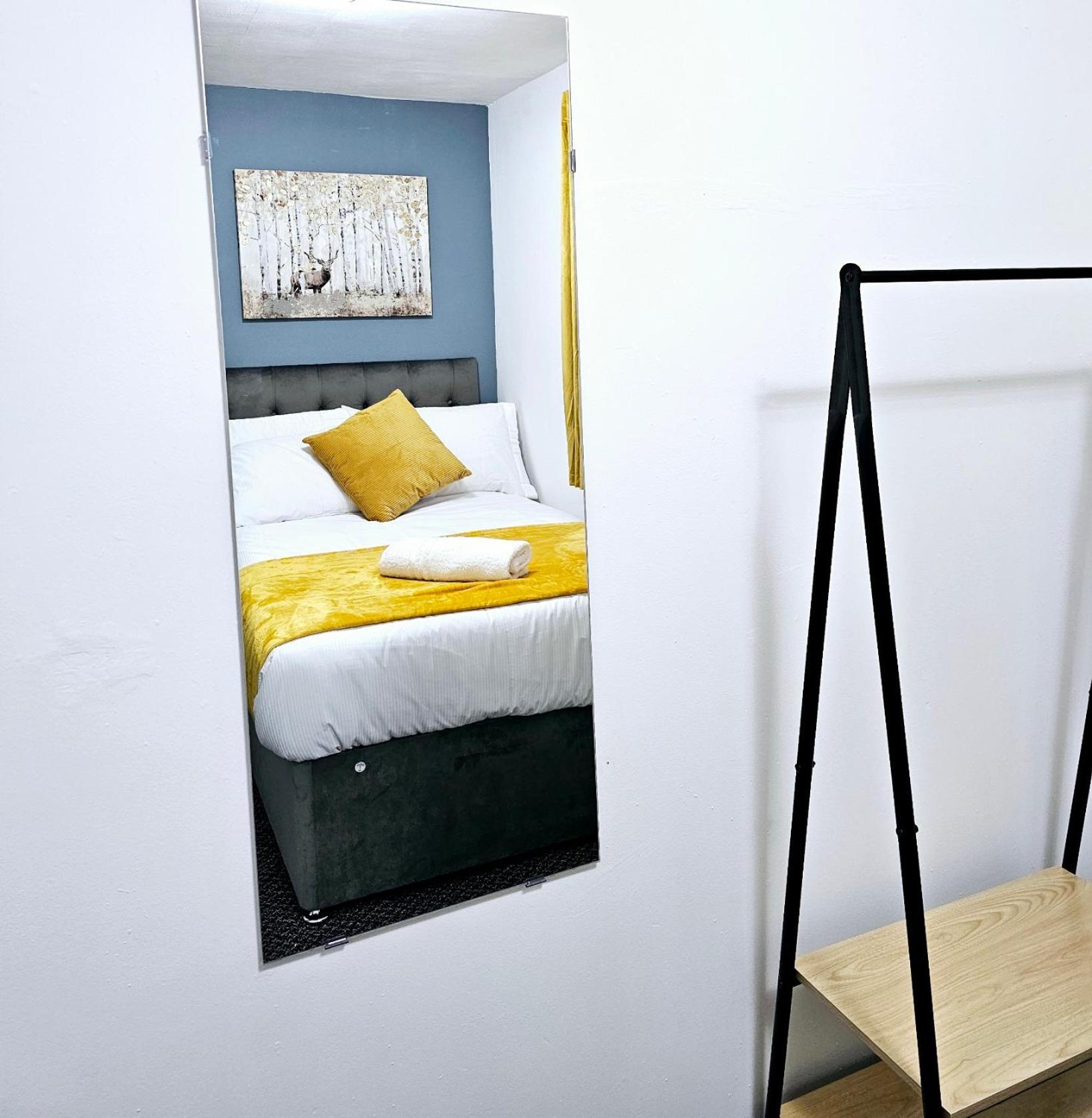 Lushstay Telford - Families, Contractors & Group Of Friends, Long Term Stay Buitenkant foto